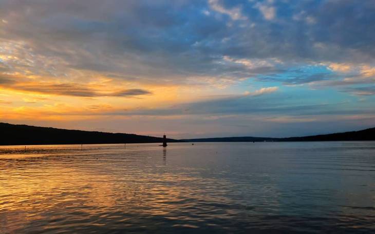 Twilight color highlights after the sunset 