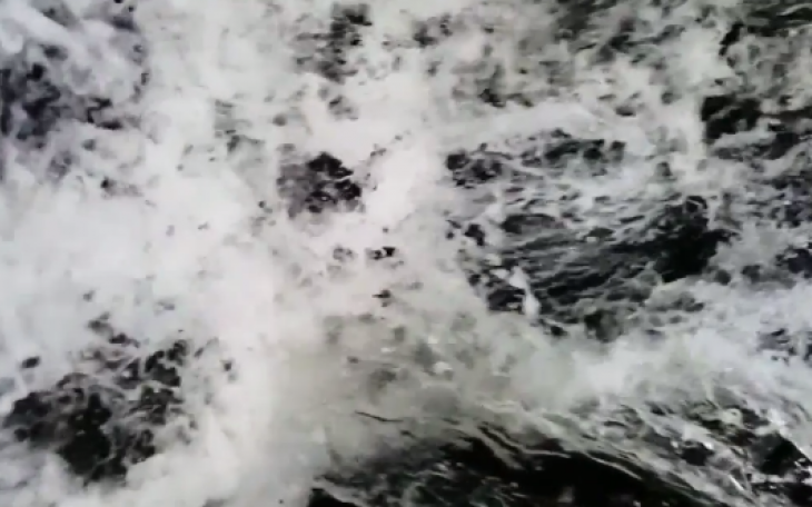 Waterfall Reverse