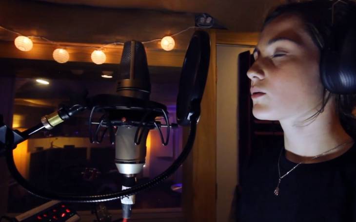 Sydney Irving - Now You're Back [OFFICIAL VIDEO]